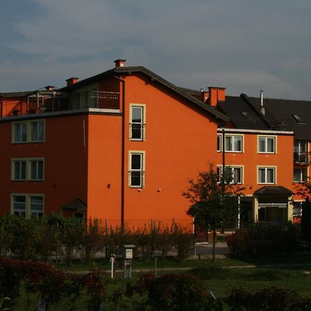Hotel Daisy Budget 克拉科夫 外观 照片